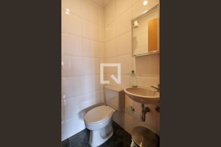Apartamento à venda com 245m², 4 quartos e 4 vagasBanheiro de serviço