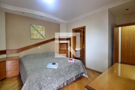 Quarto 1 - Suíte de apartamento à venda com 4 quartos, 245m² em Jardim, Santo André