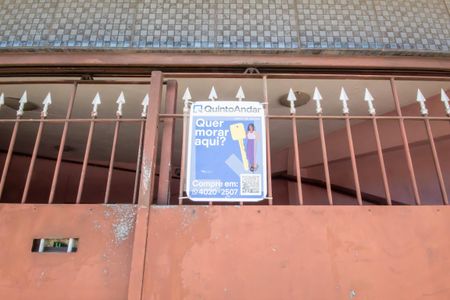 Casa à venda com 341m², 4 quartos e 4 vagas Casa à venda com 341m², 4 quartos e 4 vagasPlaca