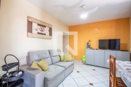 Sala (Casa 1) de casa à venda com 4 quartos, 341m² em Santo Antônio, Osasco