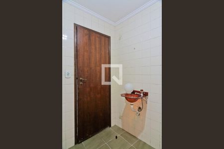 Banheiro da Suíte de casa para alugar com 2 quartos, 150m² em Carandiru, São Paulo