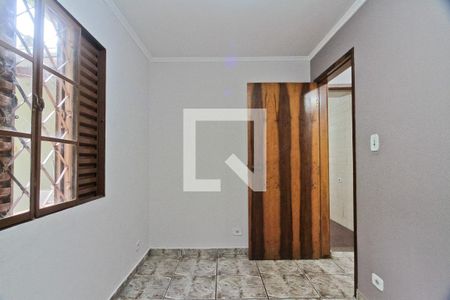 Casa para alugar com 150m², 2 quartos e 1 vaga Casa para alugar com 150m², 2 quartos e 1 vagaQuarto
