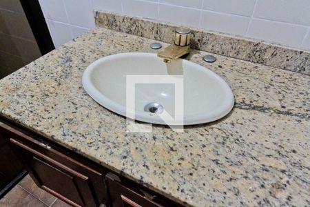 Casa para alugar com 150m², 2 quartos e 1 vaga Casa para alugar com 150m², 2 quartos e 1 vagaBanheiro