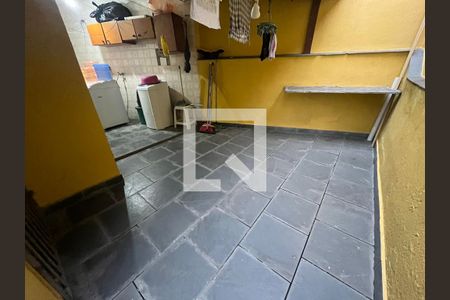 Casa à venda com 88m², 3 quartos e 2 vagasÁrea de Serviço