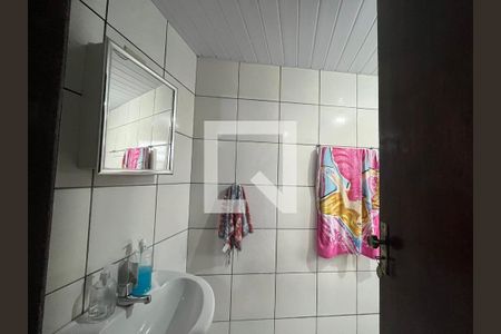Casa à venda com 88m², 3 quartos e 2 vagasBanheiro da Suíte 1