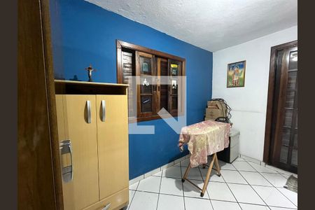 Casa à venda com 88m², 3 quartos e 2 vagasQuarto 