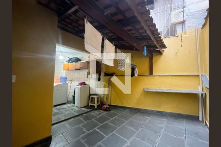 Casa à venda com 88m², 3 quartos e 2 vagasÁrea de Serviço