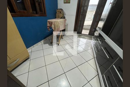 Casa à venda com 88m², 3 quartos e 2 vagasQuarto 