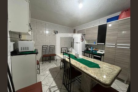 Casa à venda com 88m², 3 quartos e 2 vagasCozinha