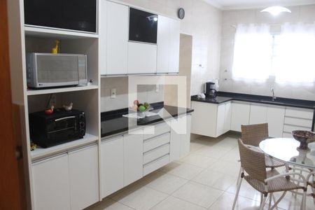 Apartamento para alugar com 200m², 3 quartos e 1 vagaCozinha