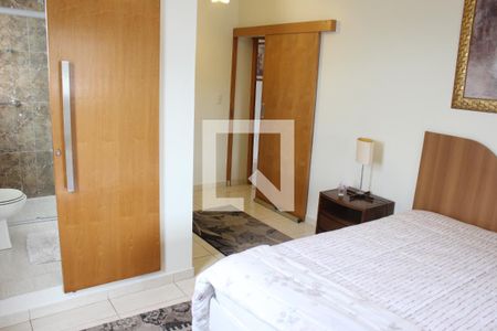 Apartamento para alugar com 200m², 3 quartos e 1 vagaSuíte 2