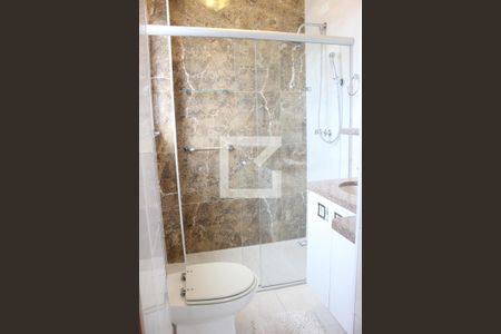 Apartamento para alugar com 200m², 3 quartos e 1 vagaBanheiro Suíte 2