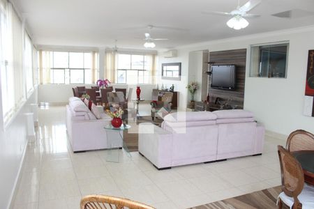 Sala 1 de apartamento para alugar com 3 quartos, 200m² em Boa Vista, São Vicente