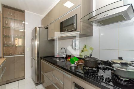 Cozinha de apartamento à venda com 2 quartos, 86m² em Jardim Flor da Montanha, Guarulhos