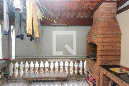 Casa para alugar com 70m², 2 quartos e 1 vagaÁrea de Serviço