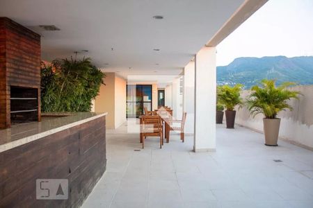 Apartamento para alugar com 73m², 2 quartos e 1 vagaÁrea Comum