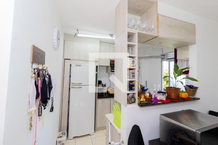 Apartamento à venda com 42m², 2 quartos e 1 vaga Apartamento à venda com 42m², 2 quartos e 1 vagaCozinha e Área de Serviço
