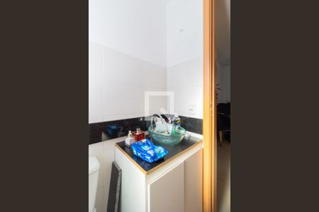 Apartamento à venda com 42m², 2 quartos e 1 vaga Apartamento à venda com 42m², 2 quartos e 1 vagaBanheiro