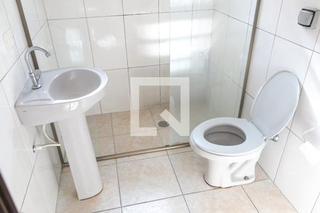 Casa para alugar com 80m², 2 quartos e sem vaga Casa para alugar com 80m², 2 quartos e sem vagaBanheiro