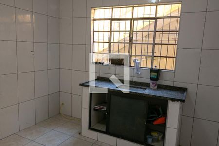 Casa para alugar com 80m², 2 quartos e sem vaga Casa para alugar com 80m², 2 quartos e sem vagaCozinha