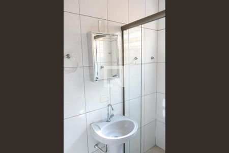 Casa para alugar com 80m², 2 quartos e sem vaga Casa para alugar com 80m², 2 quartos e sem vagaBanheiro