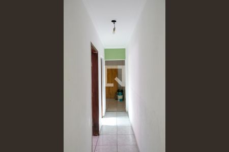 Corredor de casa para alugar com 2 quartos, 80m² em Ferrazópolis, São Bernardo do Campo