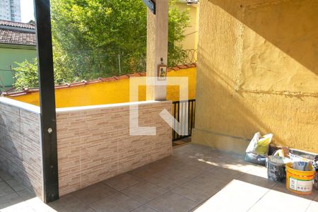 Casa para alugar com 80m², 2 quartos e sem vaga Casa para alugar com 80m², 2 quartos e sem vagaVaranda