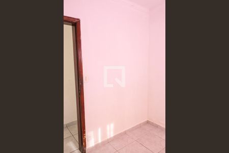 Casa para alugar com 80m², 2 quartos e sem vaga Casa para alugar com 80m², 2 quartos e sem vagaQuarto 2