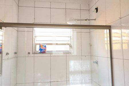 Casa para alugar com 80m², 2 quartos e sem vaga Casa para alugar com 80m², 2 quartos e sem vagaBanheiro