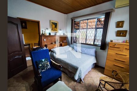 Casa à venda com 175m², 5 quartos e 1 vaga Casa à venda com 175m², 5 quartos e 1 vagaQuarto 4