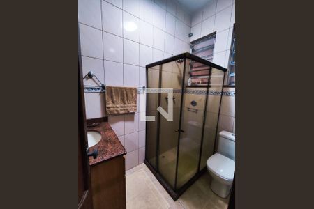 Casa à venda com 175m², 5 quartos e 1 vaga Casa à venda com 175m², 5 quartos e 1 vagaBanheiro
