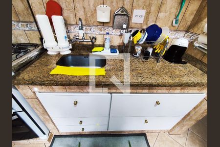Casa à venda com 175m², 5 quartos e 1 vaga Casa à venda com 175m², 5 quartos e 1 vagaCozinha