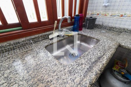 Casa para alugar com 350m², 3 quartos e 2 vagasCozinha