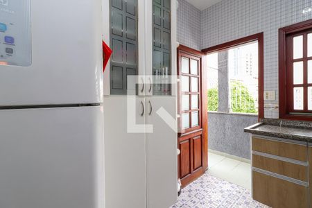 Casa para alugar com 350m², 3 quartos e 2 vagasCozinha