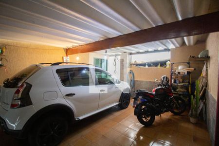 Casa à venda com 134m², 3 quartos e 2 vagasGaragem