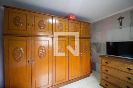 Casa à venda com 134m², 3 quartos e 2 vagasQuarto 2