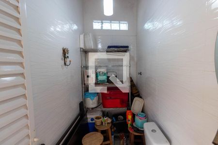 Casa à venda com 247m², 3 quartos e 4 vagasLavabo 2