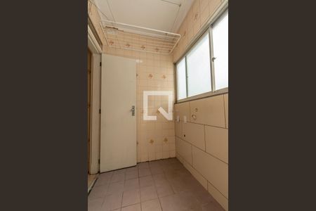 Apartamento à venda com 131m², 3 quartos e 1 vagaÁrea de Serviço