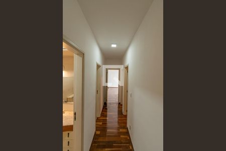 Apartamento à venda com 131m², 3 quartos e 1 vagaCorredor