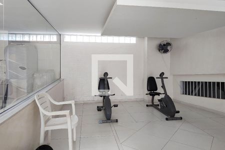 Apartamento à venda com 160m², 3 quartos e 2 vagas Apartamento à venda com 160m², 3 quartos e 2 vagasÁrea comum - Academia