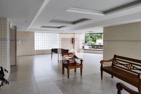 Apartamento à venda com 160m², 3 quartos e 2 vagas Apartamento à venda com 160m², 3 quartos e 2 vagasÁrea comum