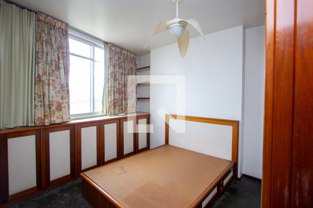 Apartamento à venda com 160m², 3 quartos e 2 vagas Apartamento à venda com 160m², 3 quartos e 2 vagasSuíte