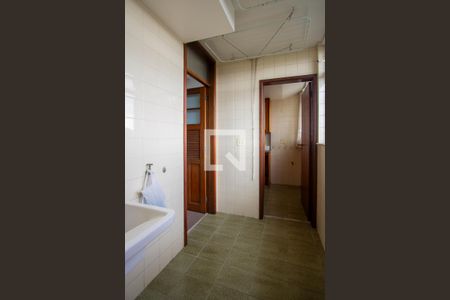 Apartamento à venda com 160m², 3 quartos e 2 vagas Apartamento à venda com 160m², 3 quartos e 2 vagasÁrea de Serviço