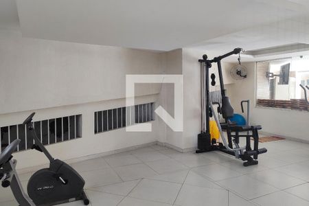 Apartamento à venda com 160m², 3 quartos e 2 vagas Apartamento à venda com 160m², 3 quartos e 2 vagasÁrea comum - Academia