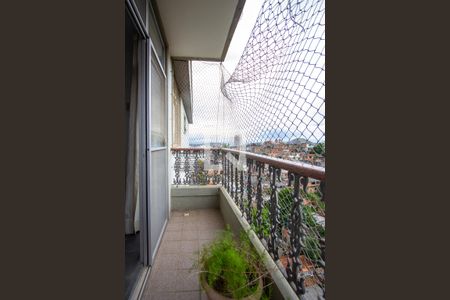 Vista da Sala de apartamento à venda com 3 quartos, 160m² em Ingá, Niterói