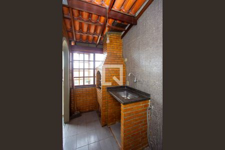 Apartamento à venda com 160m², 3 quartos e 2 vagas Apartamento à venda com 160m², 3 quartos e 2 vagasChurrasqueira