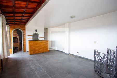 Apartamento à venda com 160m², 3 quartos e 2 vagas Apartamento à venda com 160m², 3 quartos e 2 vagasTerraço