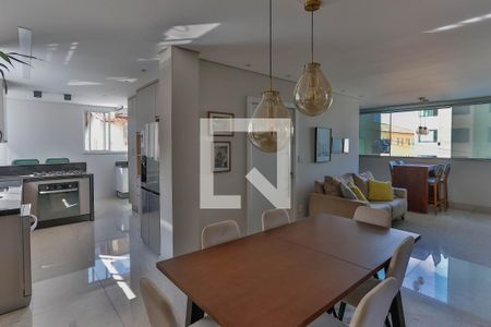 Sala de apartamento à venda com 4 quartos, 150m² em Castelo, Belo Horizonte