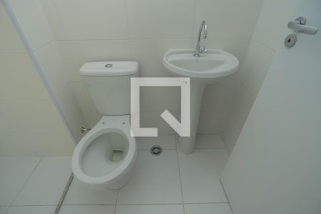 Apartamento para alugar com 35m², 2 quartos e sem vaga Apartamento para alugar com 35m², 2 quartos e sem vagaBanheiro