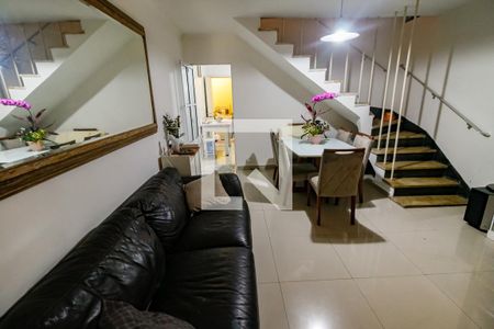 Sala de casa à venda com 2 quartos, 120m² em Jardim Taboão, São Paulo